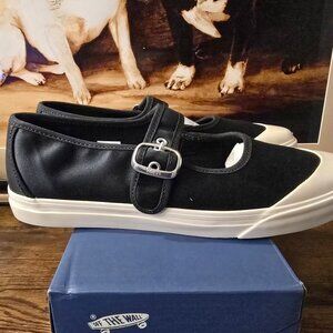 New VANS Womens MARY JANE SHOES VN000D34D6P Satin Jet Set 2025 Size 7.5 US